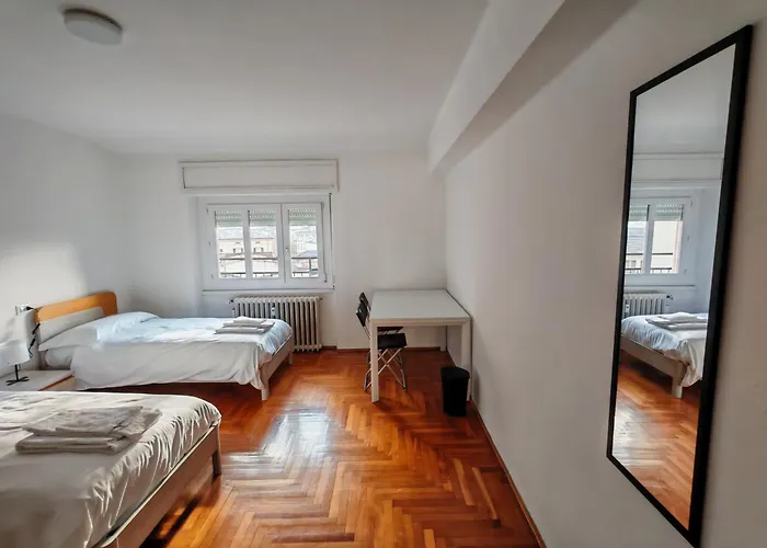 Bernina Base Camp - Comfort Appartement Tirano
